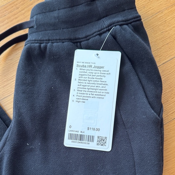 Lululemon Athletica Black Jogger Pants - Picture 2 of 5